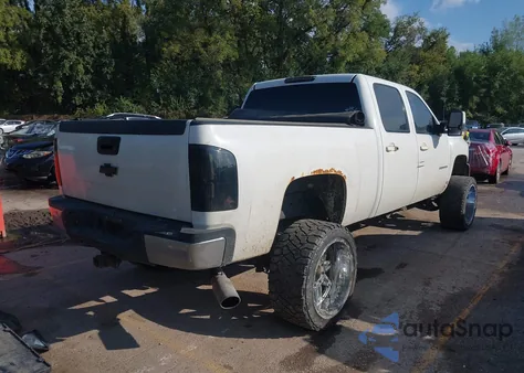2008 Chevrolet Silverado 2500Hd Ltz z USA, uszkodzony, nr VIN 1GCHK23648F203944